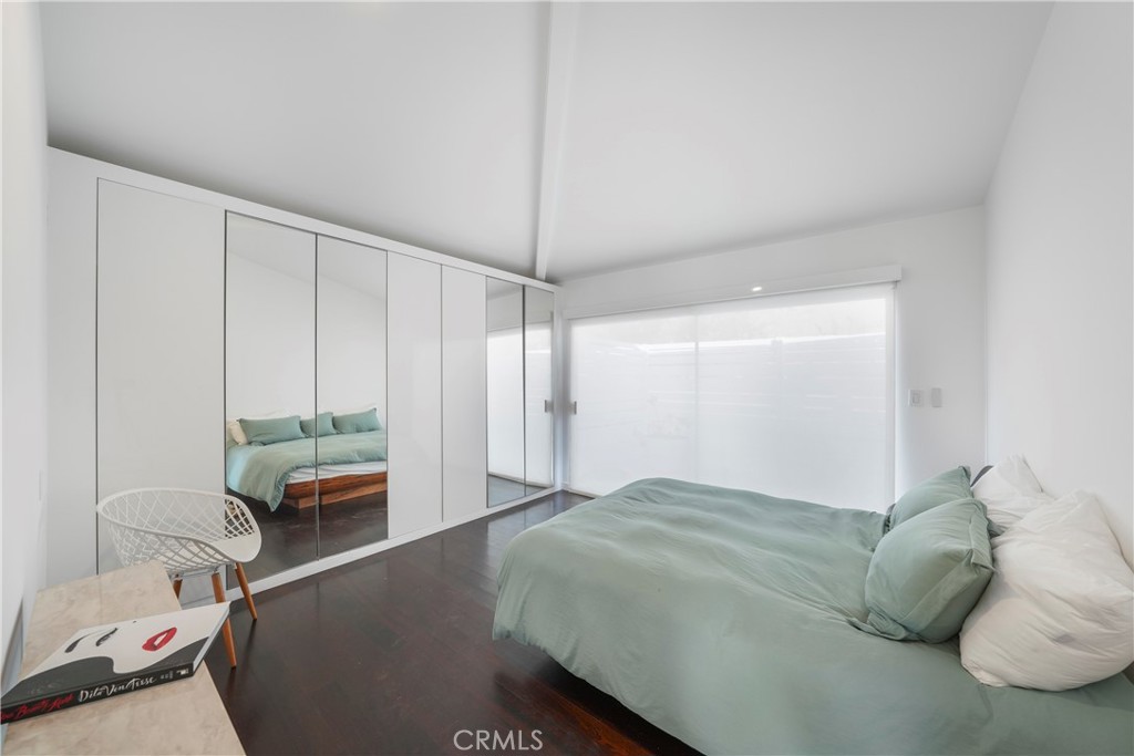 Los Angeles, California, 90069, United States, 3 Bedrooms Bedrooms, ,1 BathroomBathrooms,Residential,For Sale,1897836
