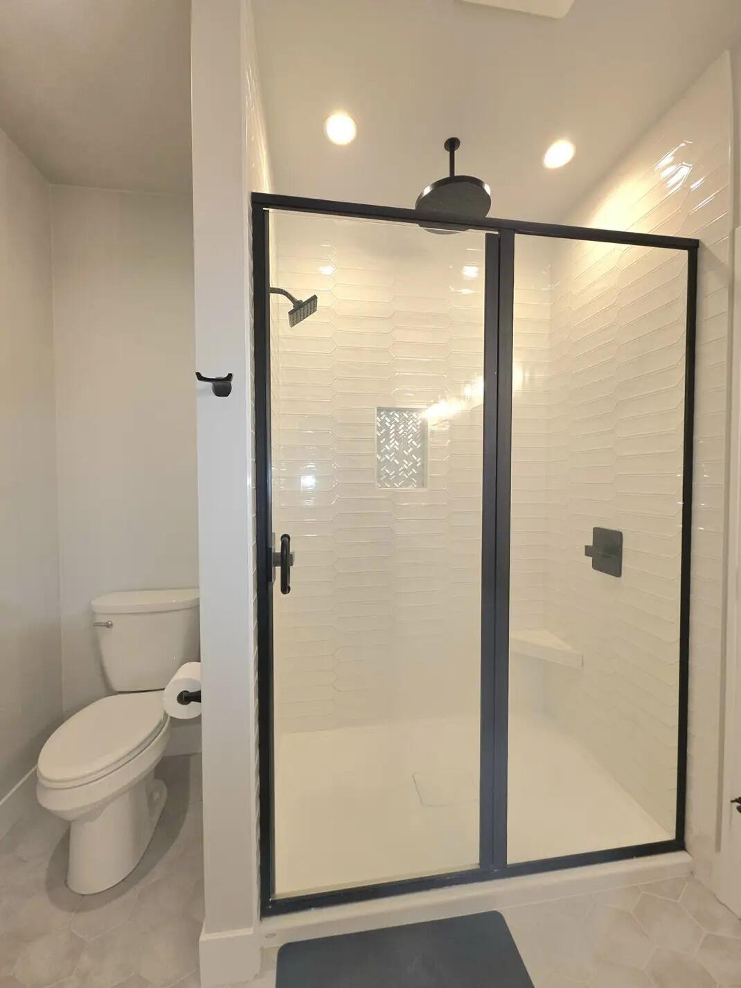 Manitowoc, Wisconsin, 54220, United States, 5 Bedrooms Bedrooms, ,3 BathroomsBathrooms,Residential,For Sale,1950077