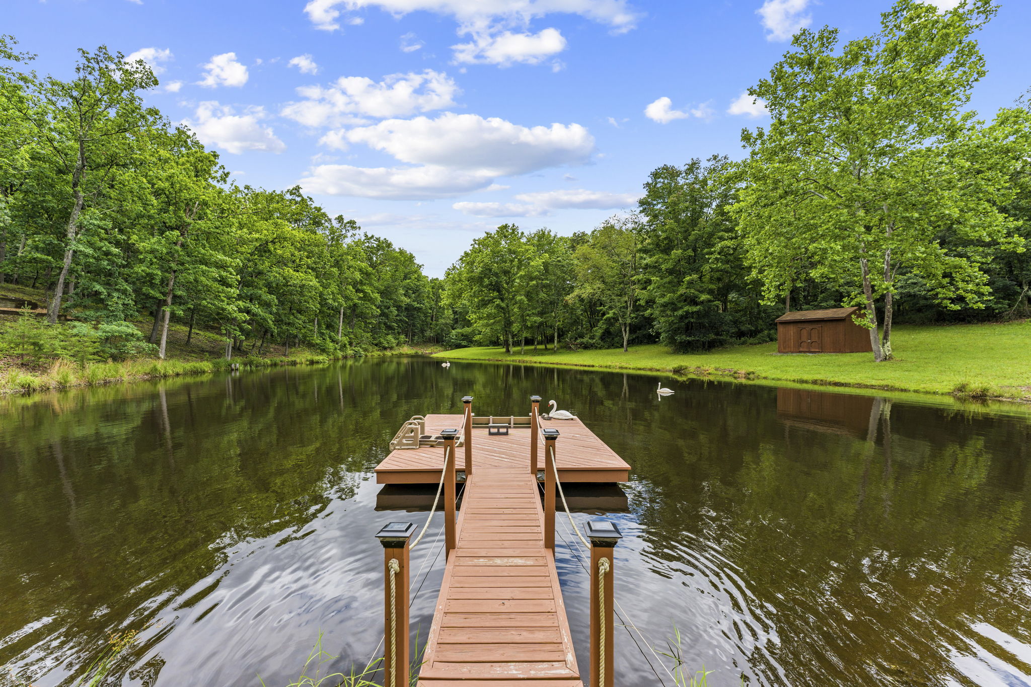  310 Red Gate Retreat Way, Berkeley Springs, WV 25411 - 物件實景