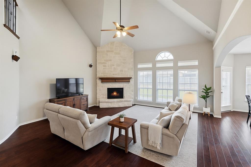 Fort Worth, Texas, 76177, United States, 5 Bedrooms Bedrooms, ,4 BathroomsBathrooms,Residential,For Sale,1916961