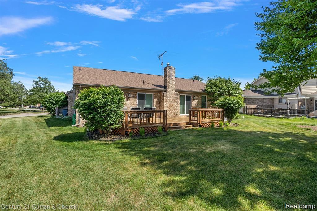 Livonia, Michigan, 48152, United States, 3 Bedrooms Bedrooms, ,3 BathroomsBathrooms,Residential,For Sale,1980110