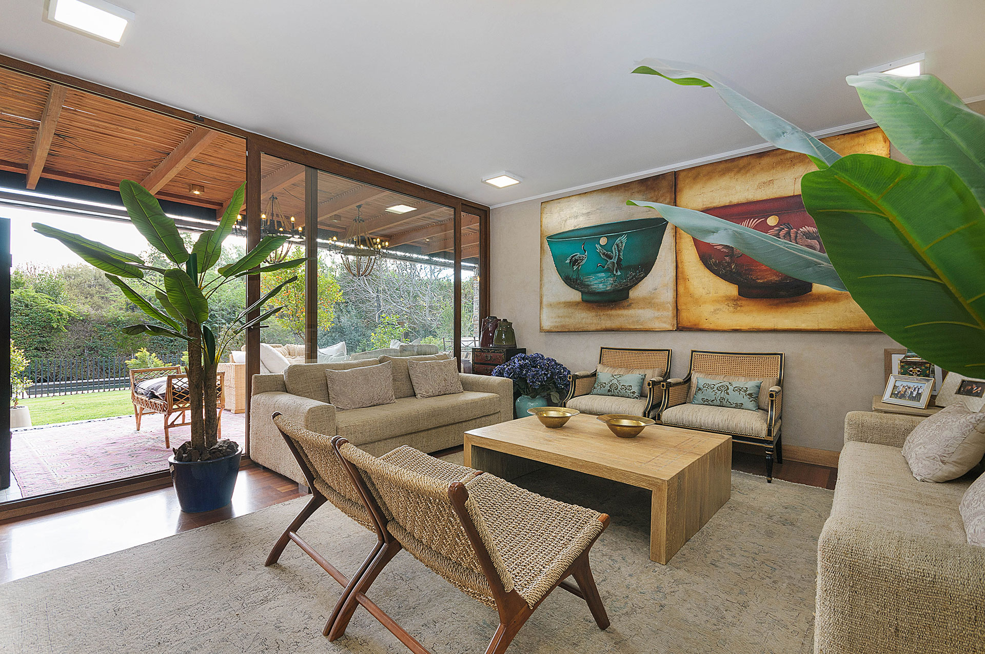  5-Bedroom Mediterranean-Style Home in Piedra Roja - 物件實景