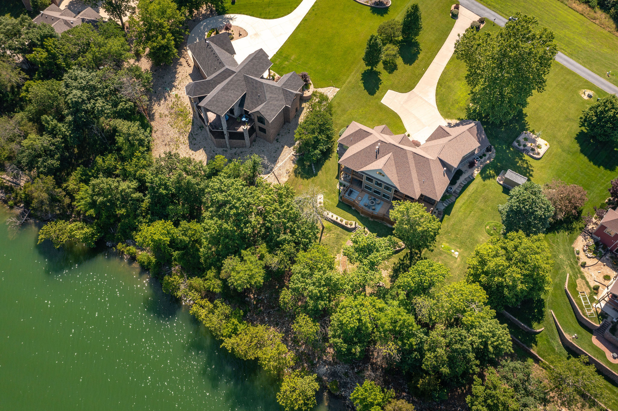 Shell Knob, Missouri, 65747, United States, 4 Bedrooms Bedrooms, ,5 BathroomsBathrooms,Residential,For Sale,1894340