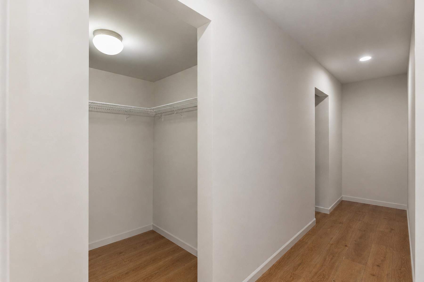  5936 Barton Avenue - 物件實景