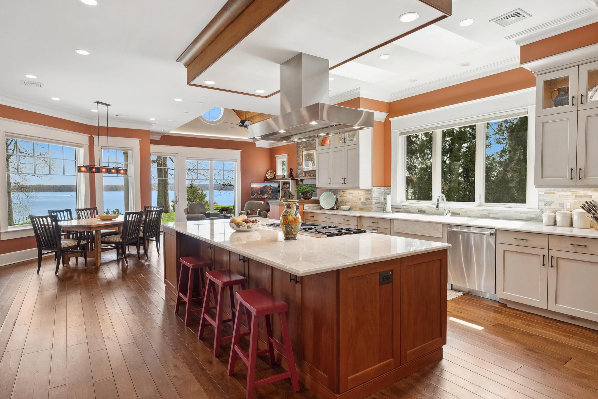  11715 River Drive, Lorton, VA, 22079 - 物件實景