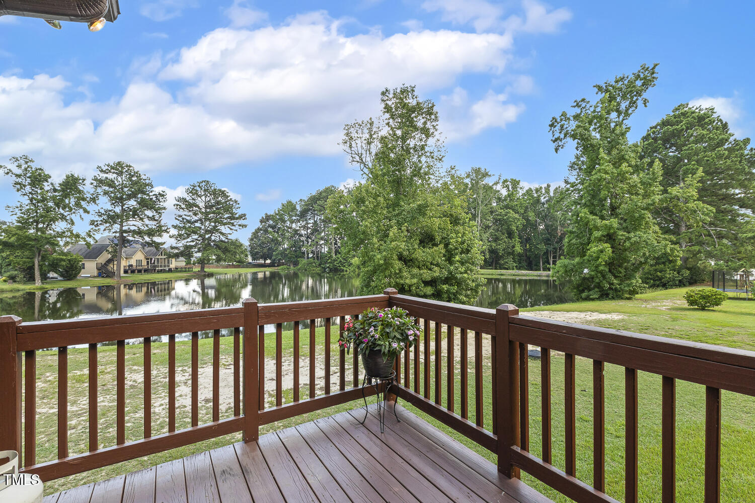 Fuquay Varina, North Carolina, 27526, United States, 4 Bedrooms Bedrooms, ,4 BathroomsBathrooms,Residential,For Sale,1889692