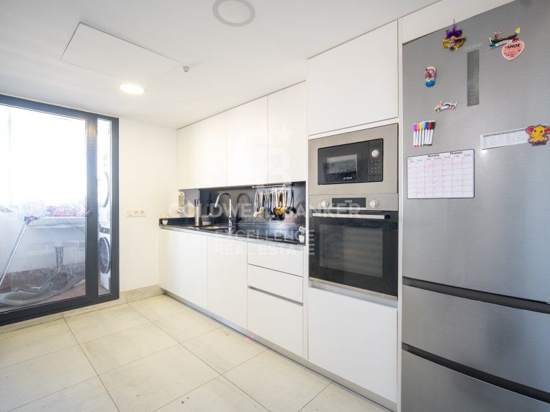 Valencia, Comunidad Valenciana, ES, 3 Bedrooms Bedrooms, ,2 BathroomsBathrooms,Residential,For Sale,1699734