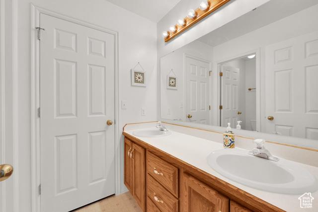 Spanish Fork, Utah, 84660, United States, 5 Bedrooms Bedrooms, ,3 BathroomsBathrooms,Residential,For Sale,1979281