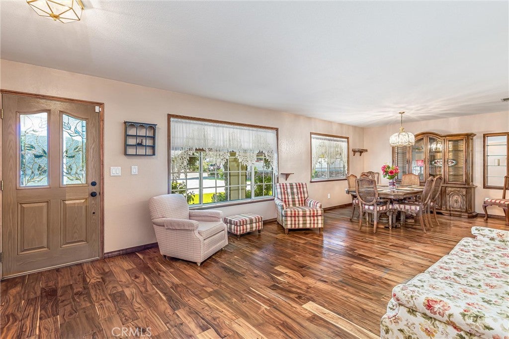 Nuevo, California, 92567, United States, 3 Bedrooms Bedrooms, ,2 BathroomsBathrooms,Residential,For Sale,1987094