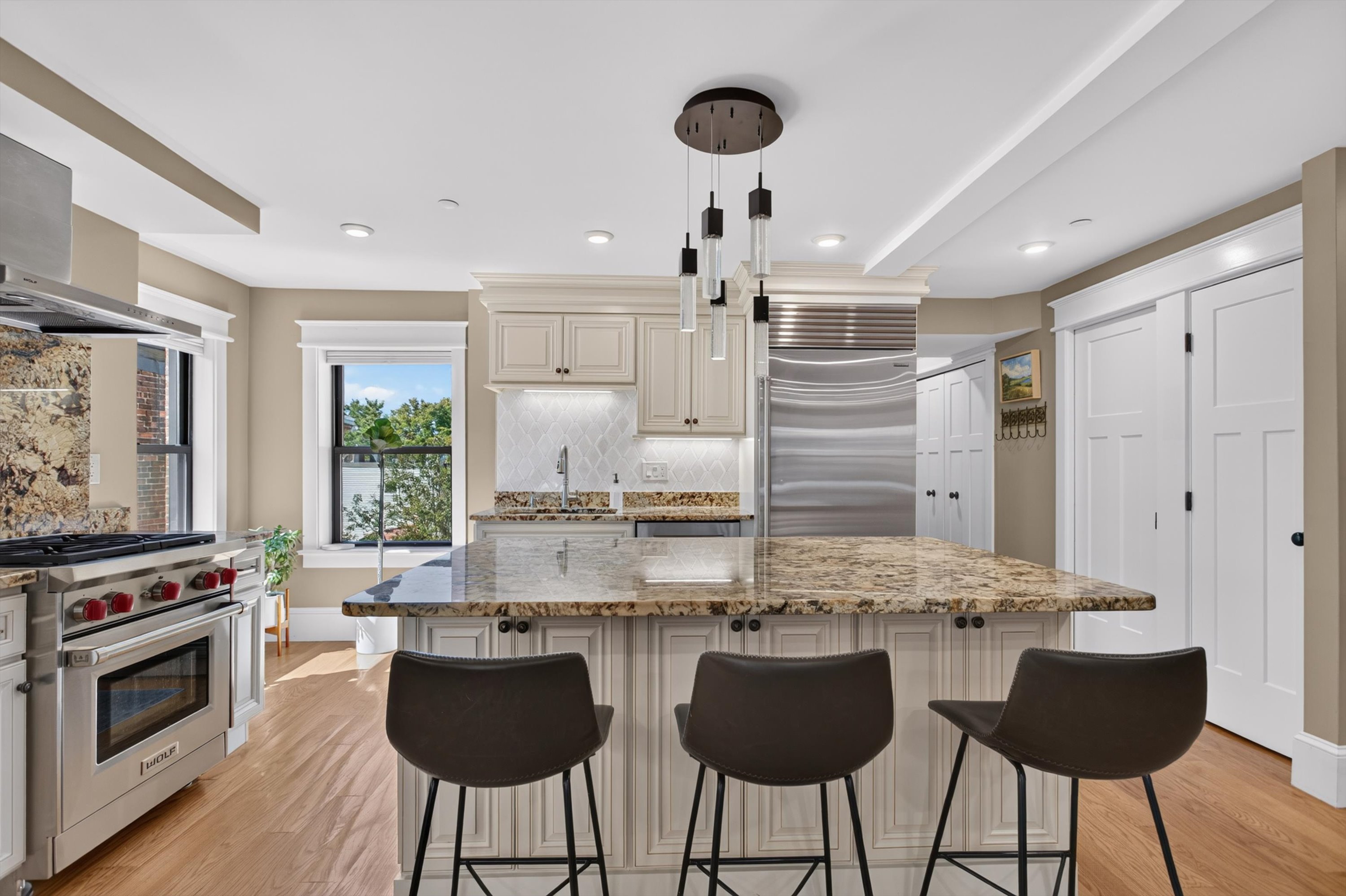  30 Mt. Vernon Street, Unit 3, Boston, MA 02129 - 物件實景