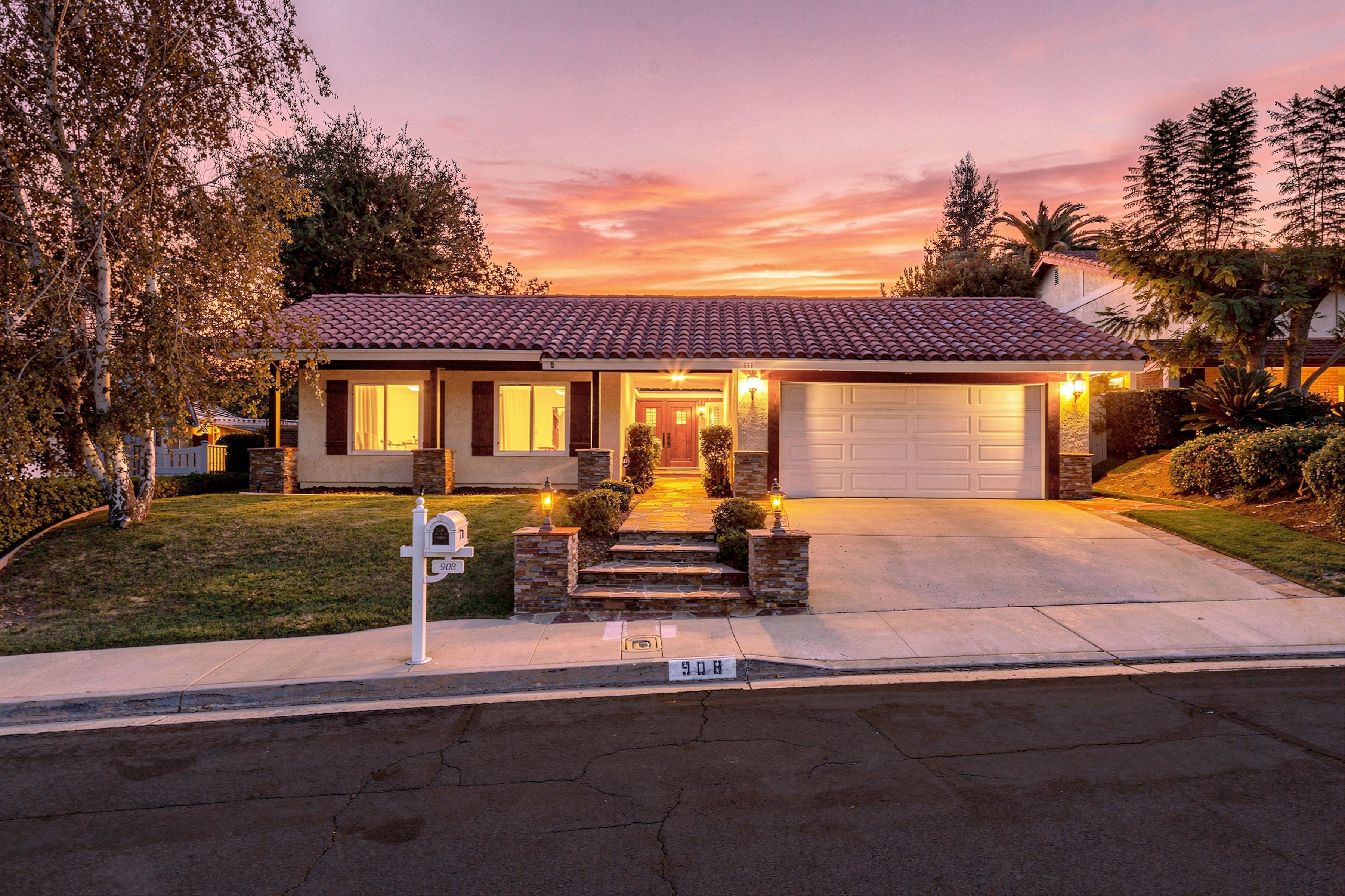  908 Blue Spring Drive, Westlake Village - 物件實景