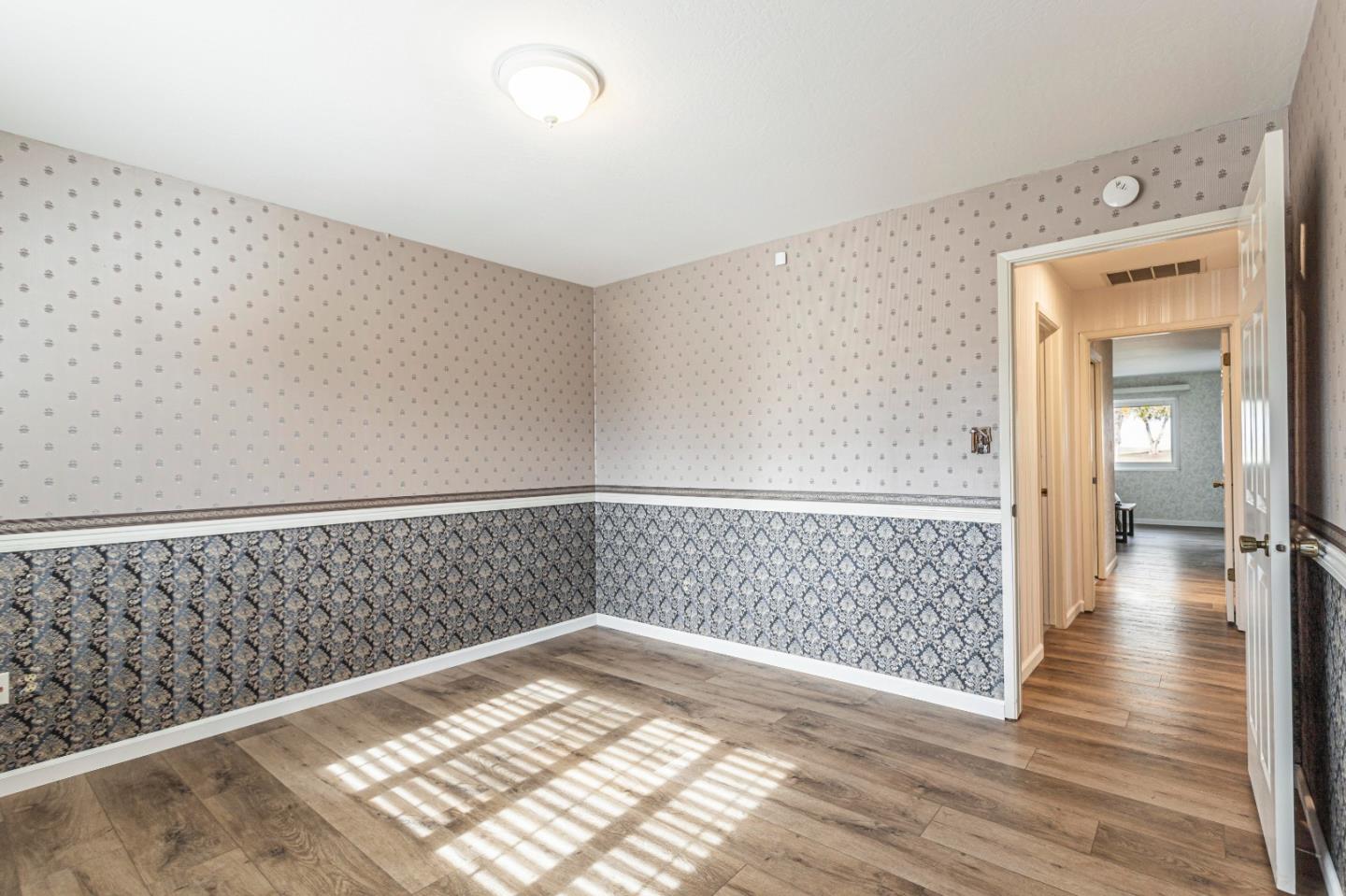 Hollister, California, 95023, United States, 4 Bedrooms Bedrooms, ,3 BathroomsBathrooms,Residential,For Sale,1750657