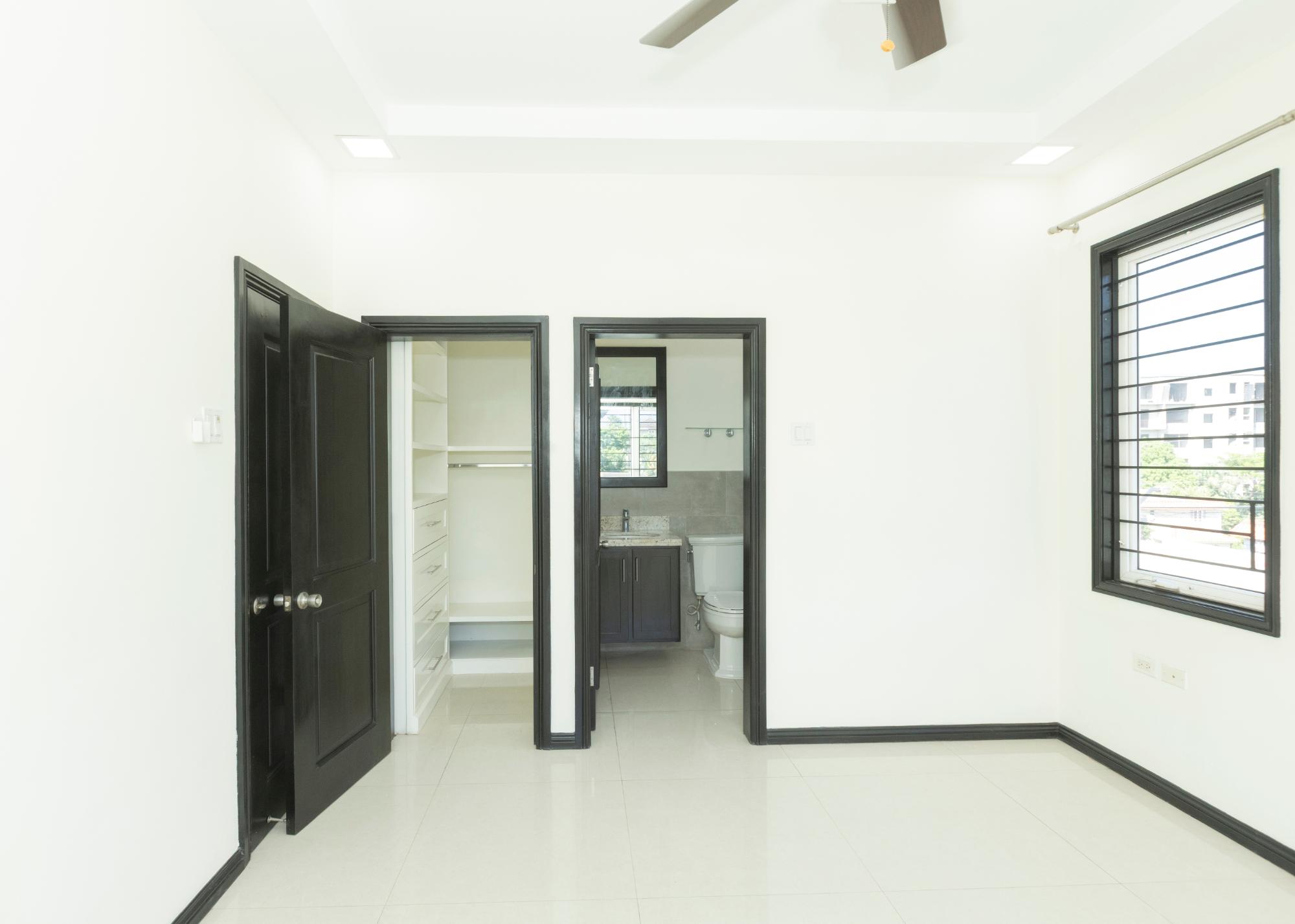  18-19 Dillsbury Avenue - 物件實景