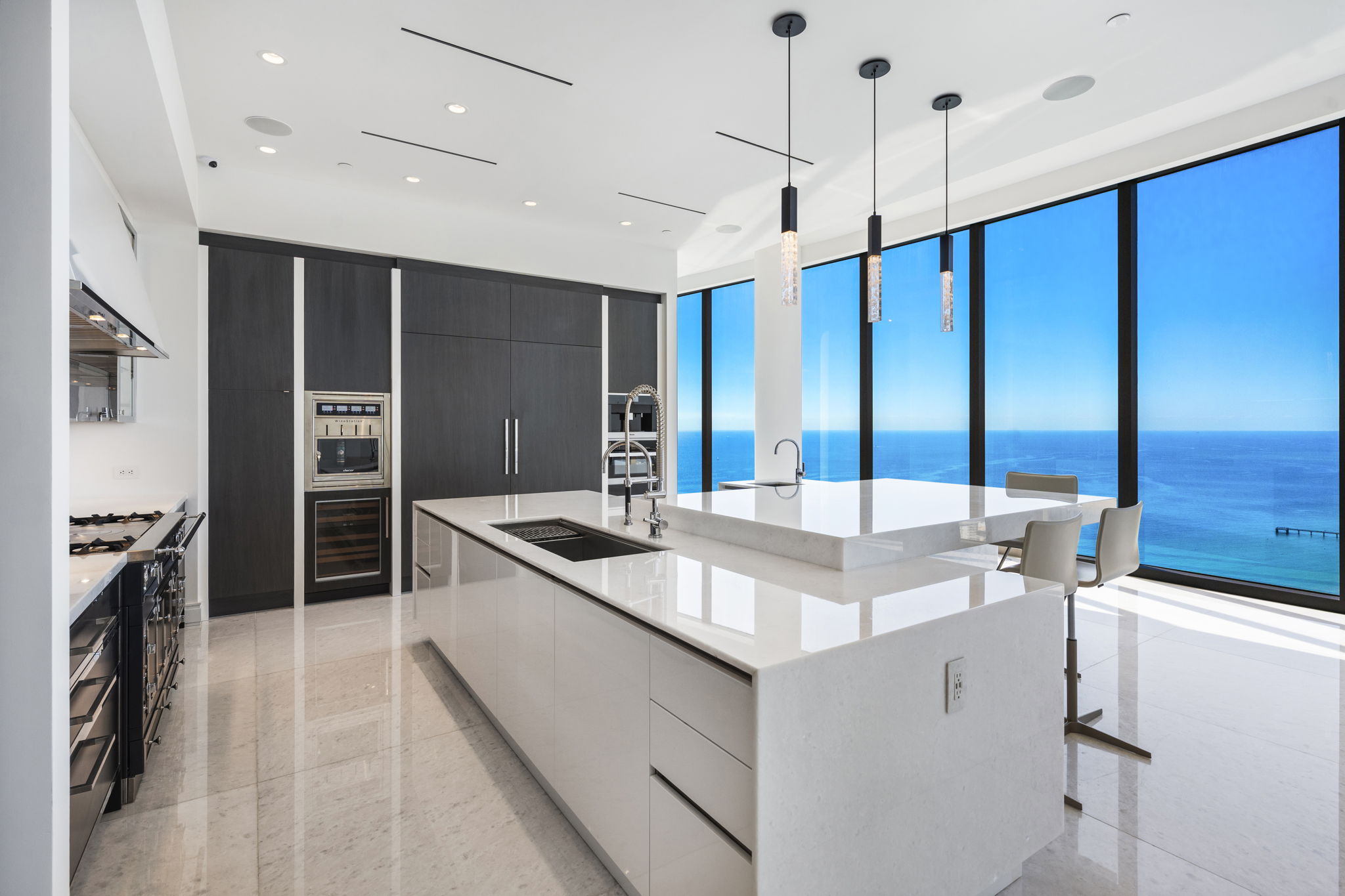  17901 Collins Ave, Sunny Isles Beach, FL, 33160 - 物件實景