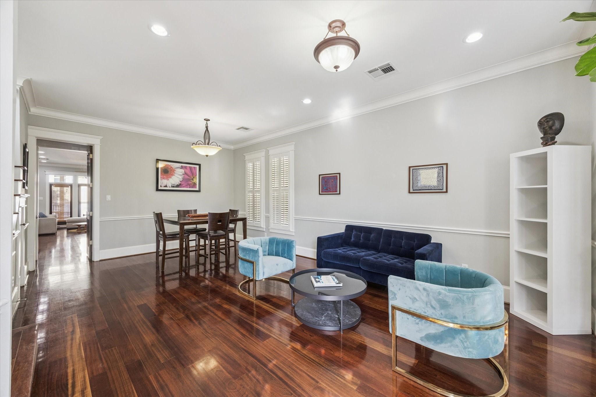  1315 W 22nd Street - 物件實景