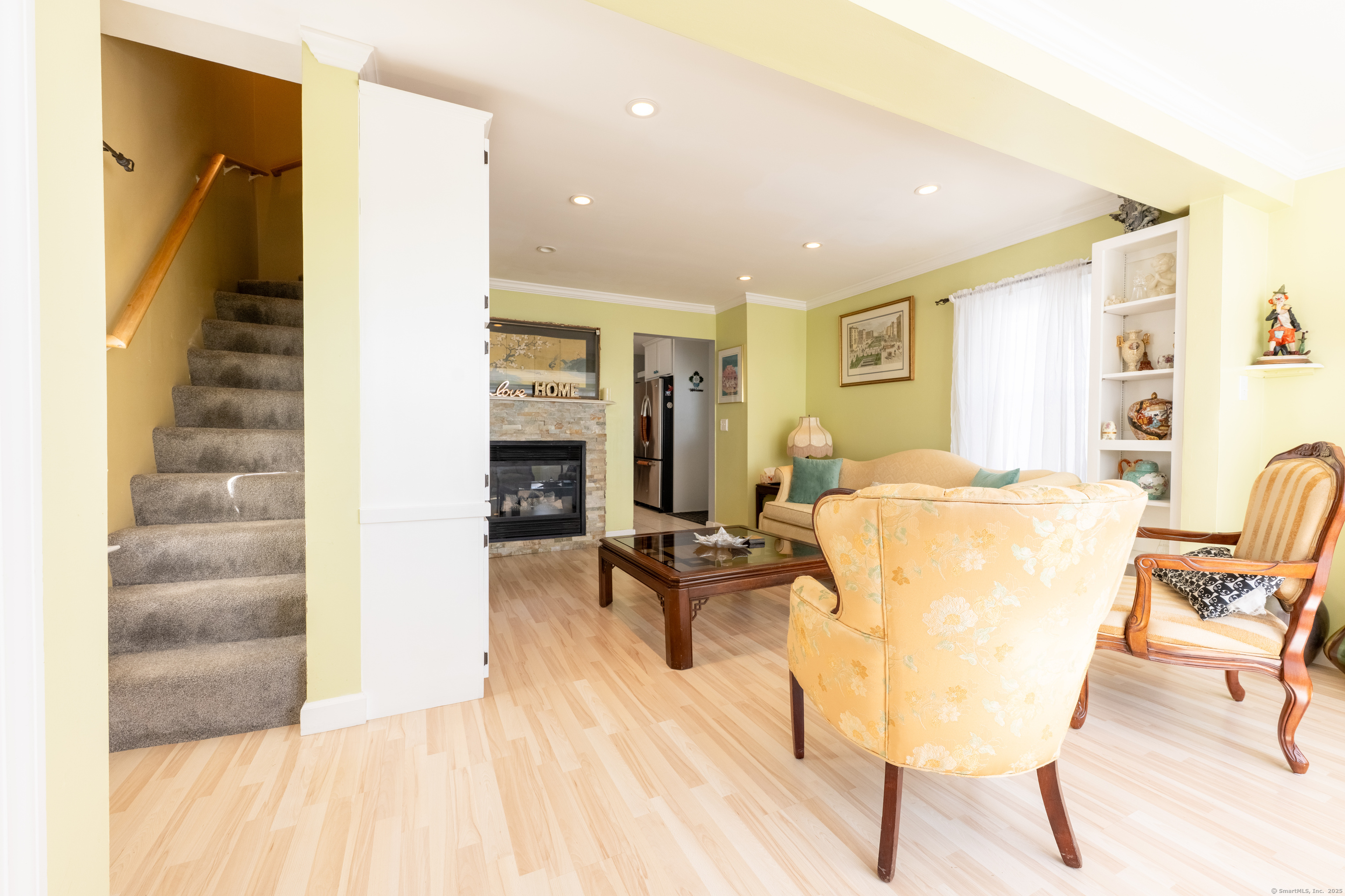 West Haven, Connecticut, 06516, United States, 3 Bedrooms Bedrooms, ,3 BathroomsBathrooms,Residential,For Sale,1958925