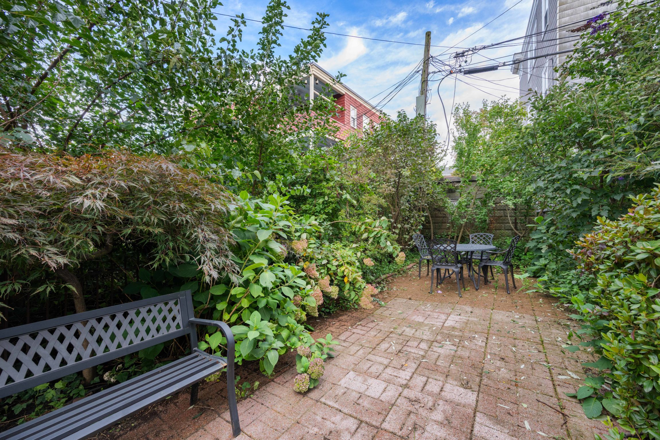  14 Whitby Ter, Boston, MA, 02125 - 物件實景