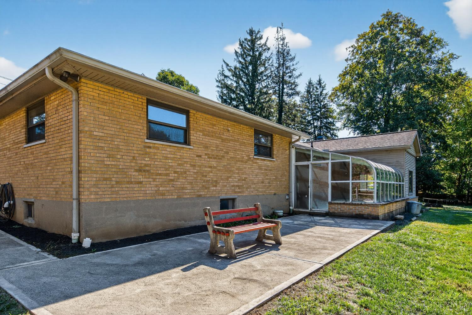 Madeira, Ohio, 45243, United States, 3 Bedrooms Bedrooms, ,2 BathroomsBathrooms,Residential,For Sale,1971231