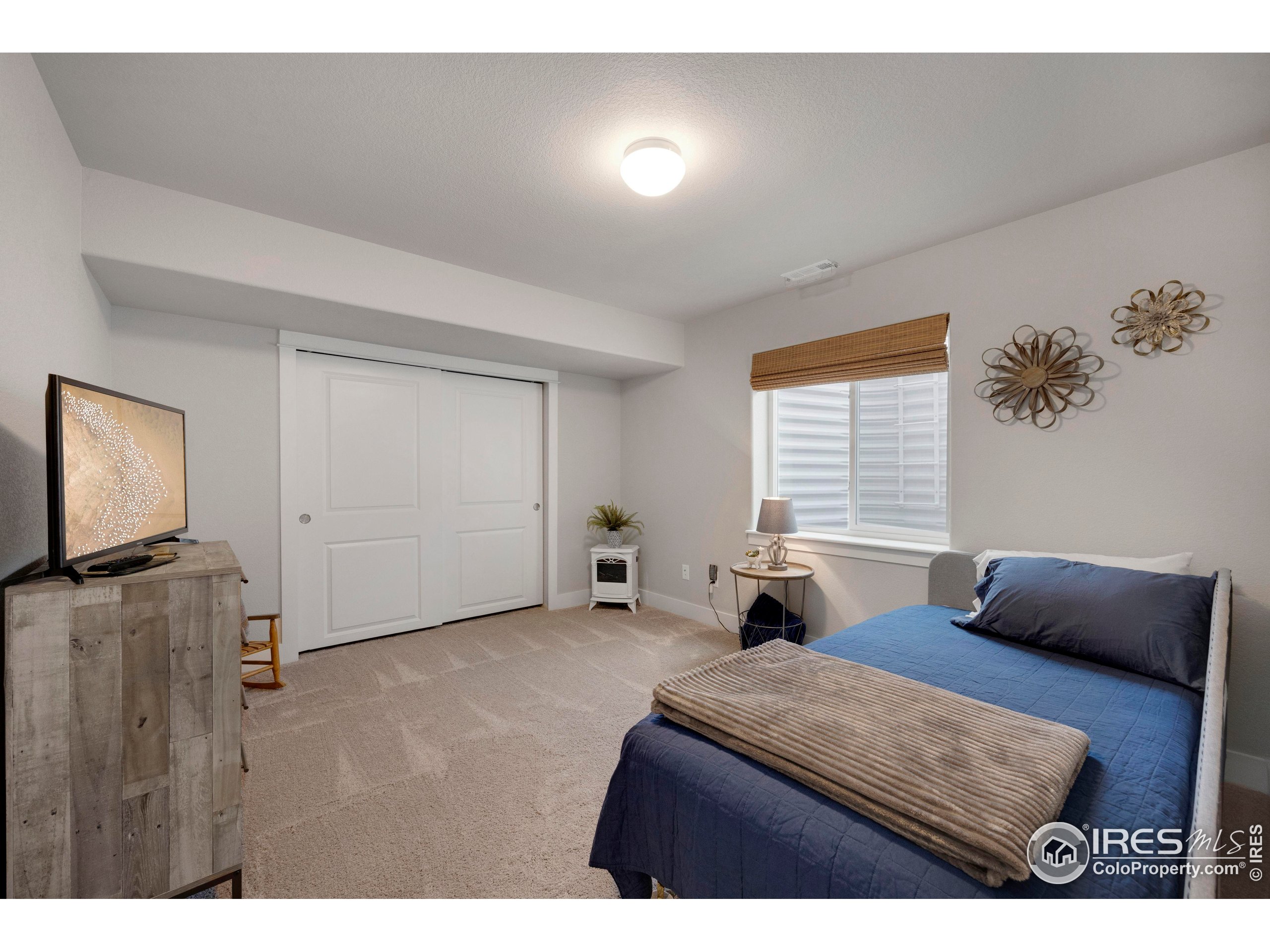 Loveland, Colorado, 80538, United States, 5 Bedrooms Bedrooms, ,3 BathroomsBathrooms,Residential,For Sale,1866532