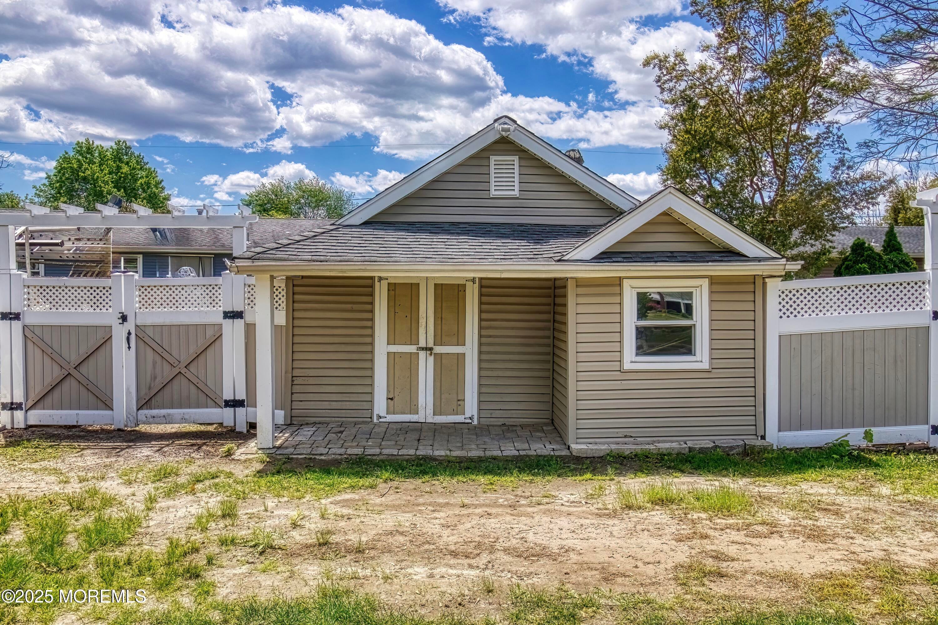 Toms River, New Jersey, 08753, United States, 5 Bedrooms Bedrooms, ,2 BathroomsBathrooms,Residential,For Sale,1996778