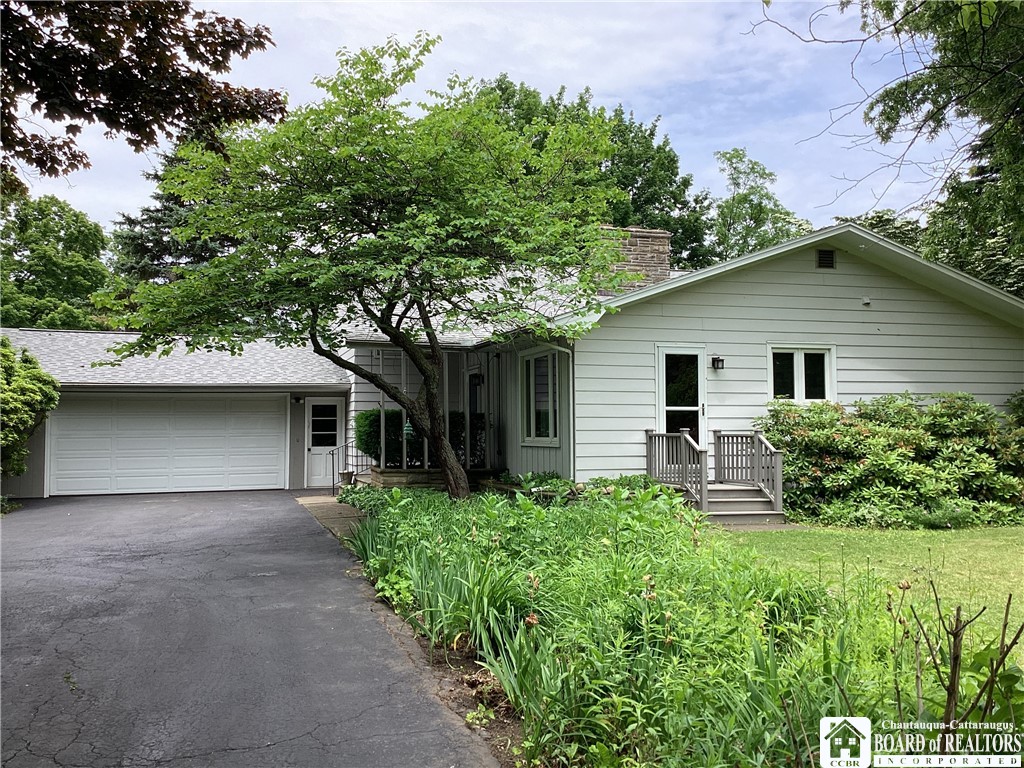 Gale St, Westfield, NY 14787