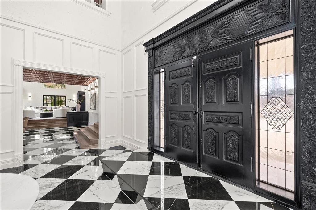 St Petersburg, Florida, 33707, United States, 5 Bedrooms Bedrooms, ,9 BathroomsBathrooms,Residential,For Sale,2000985