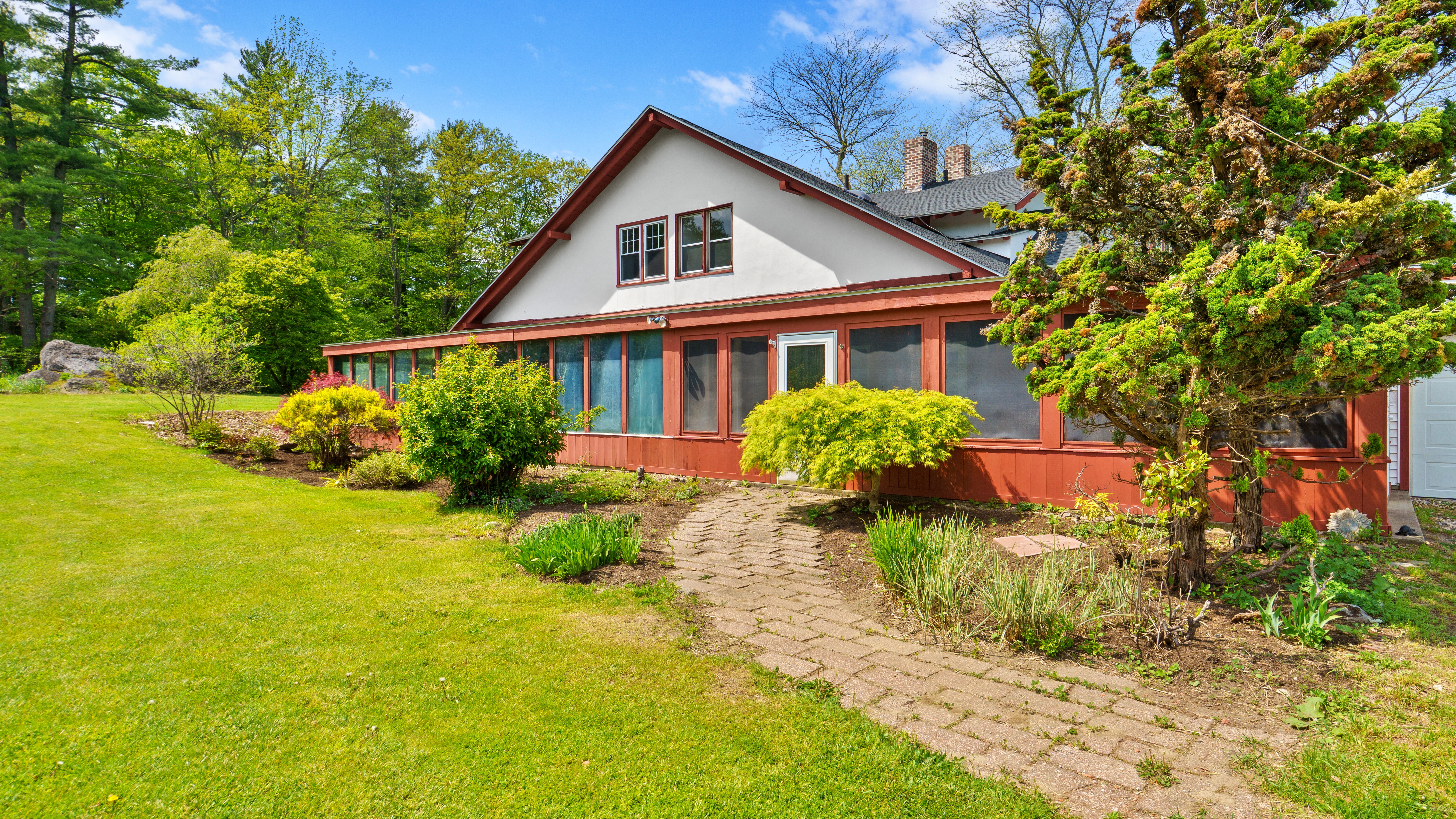  Just One Mile From the Heart of Lenox, Nearly 36 Acres Await Your Next Chapter - 物件實景