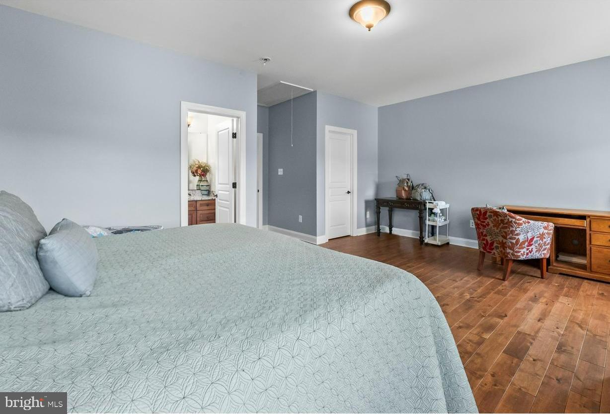 Owings, Maryland, 20736, United States, 6 Bedrooms Bedrooms, ,6 BathroomsBathrooms,Residential,For Sale,2049408
