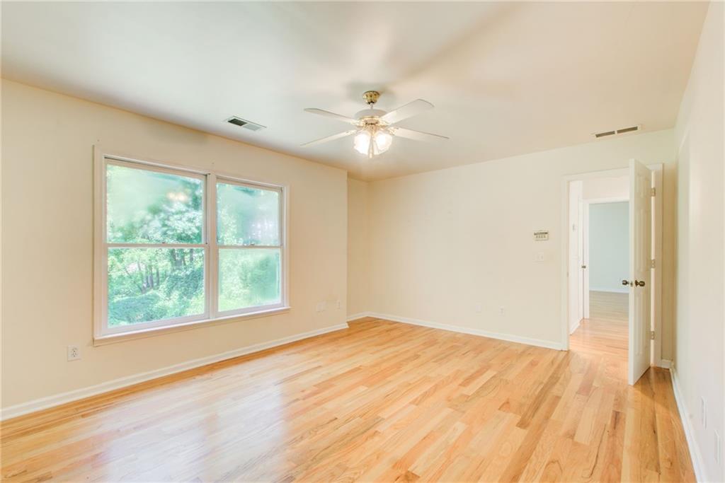 Tucker, Georgia, 30084, United States, 6 Bedrooms Bedrooms, ,4 BathroomsBathrooms,Residential,For Sale,1903528