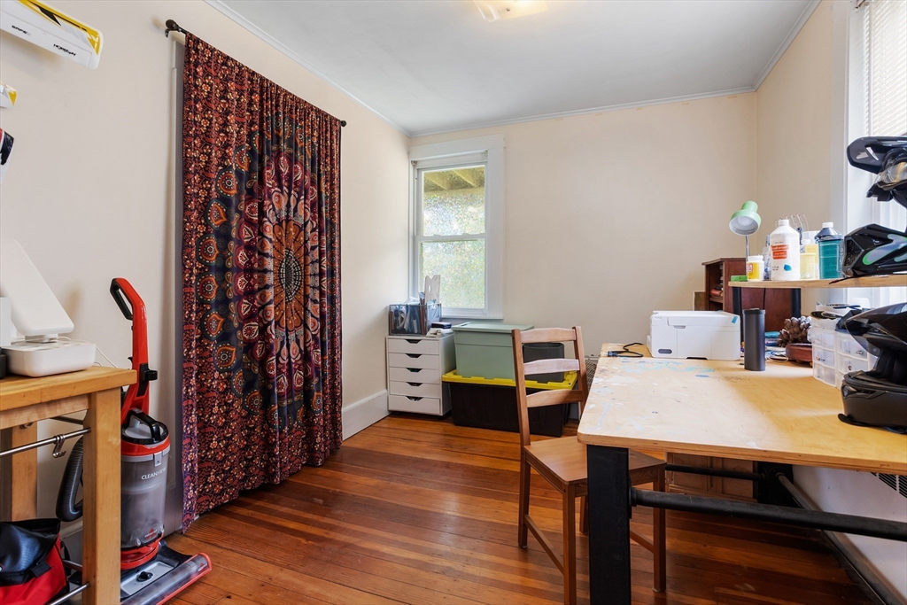 Groton, Massachusetts, 01450, United States, 3 Bedrooms Bedrooms, ,2 BathroomsBathrooms,Residential,For Sale,1983449