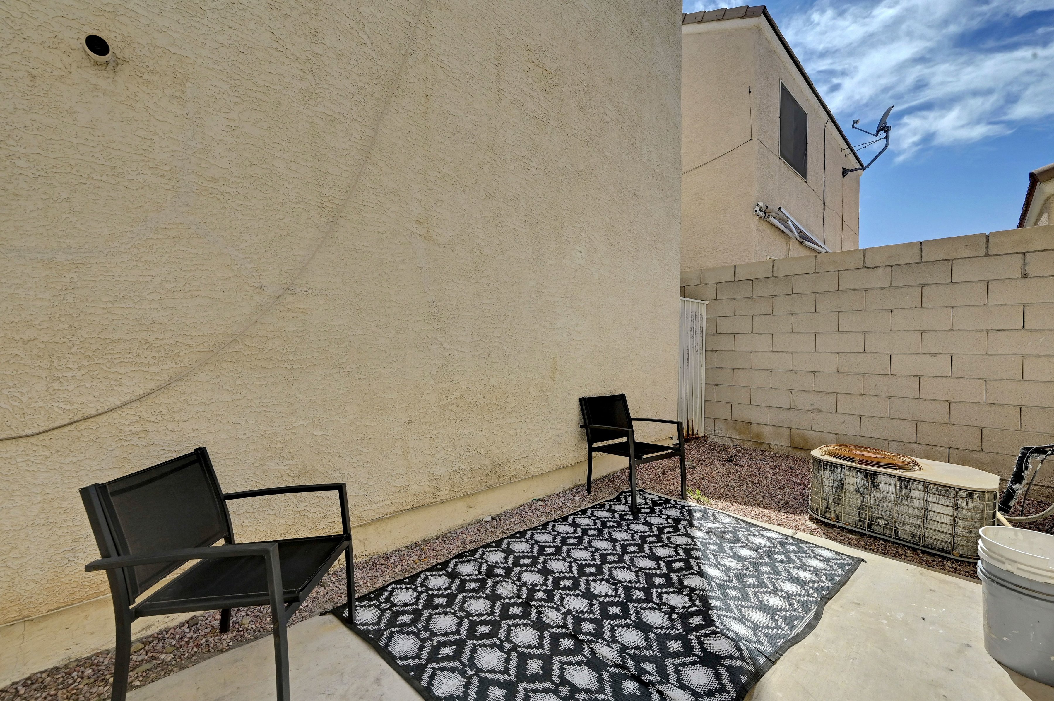  Charming Move-In Ready Home in the Heart of Silverado Ranch - 物件實景
