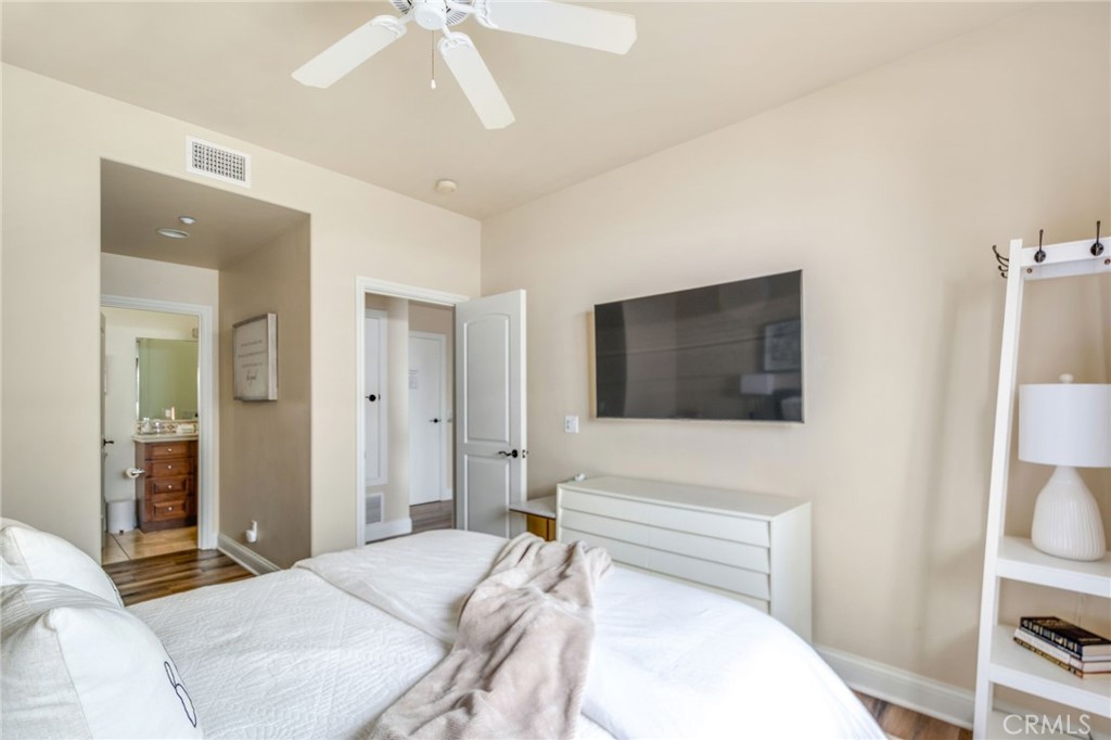 San Clemente, California, 92672, United States, 2 Bedrooms Bedrooms, ,3 BathroomsBathrooms,Residential,For Sale,1927203