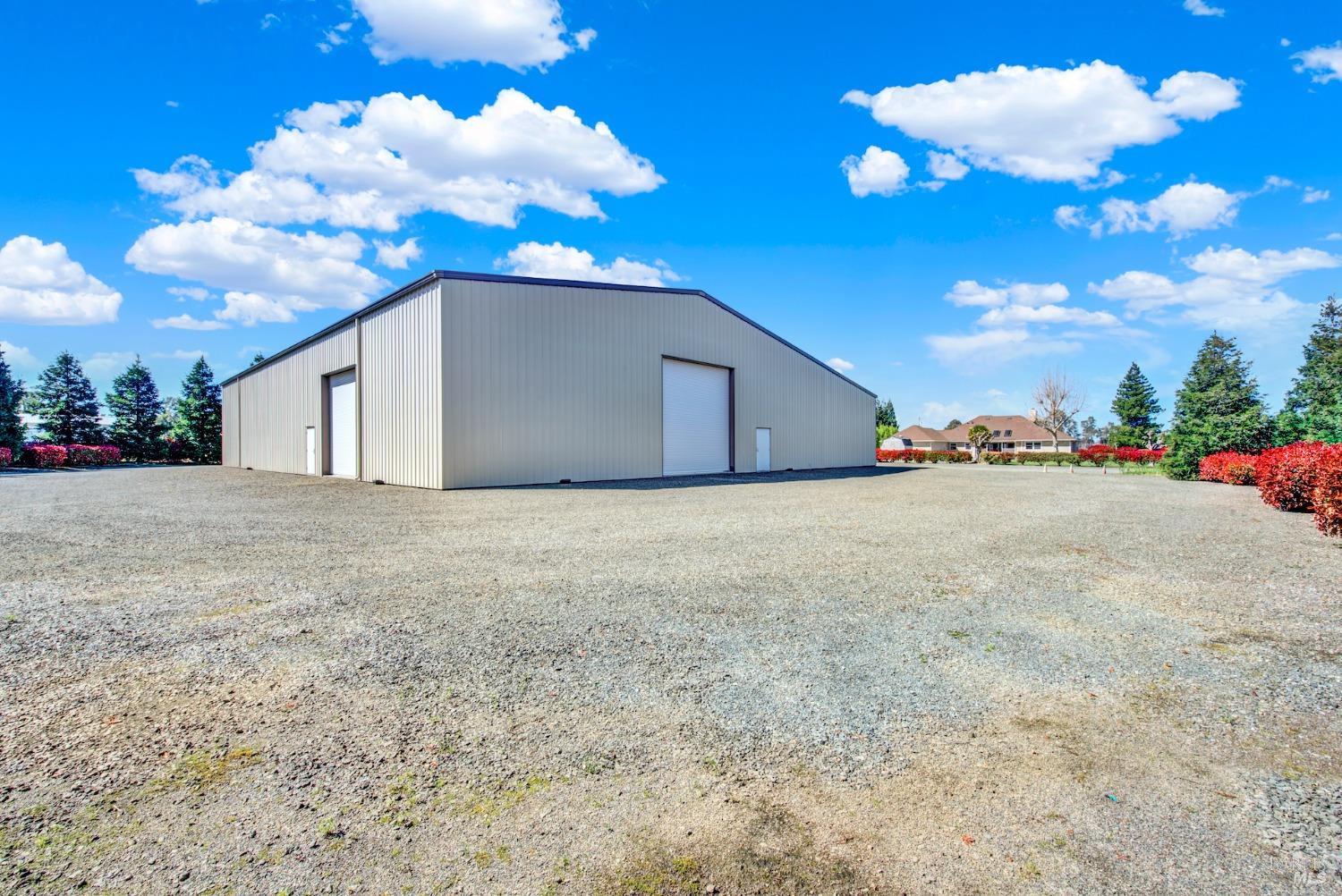 Vacaville, California, 95688, United States, 4 Bedrooms Bedrooms, ,4 BathroomsBathrooms,Residential,For Sale,1991158