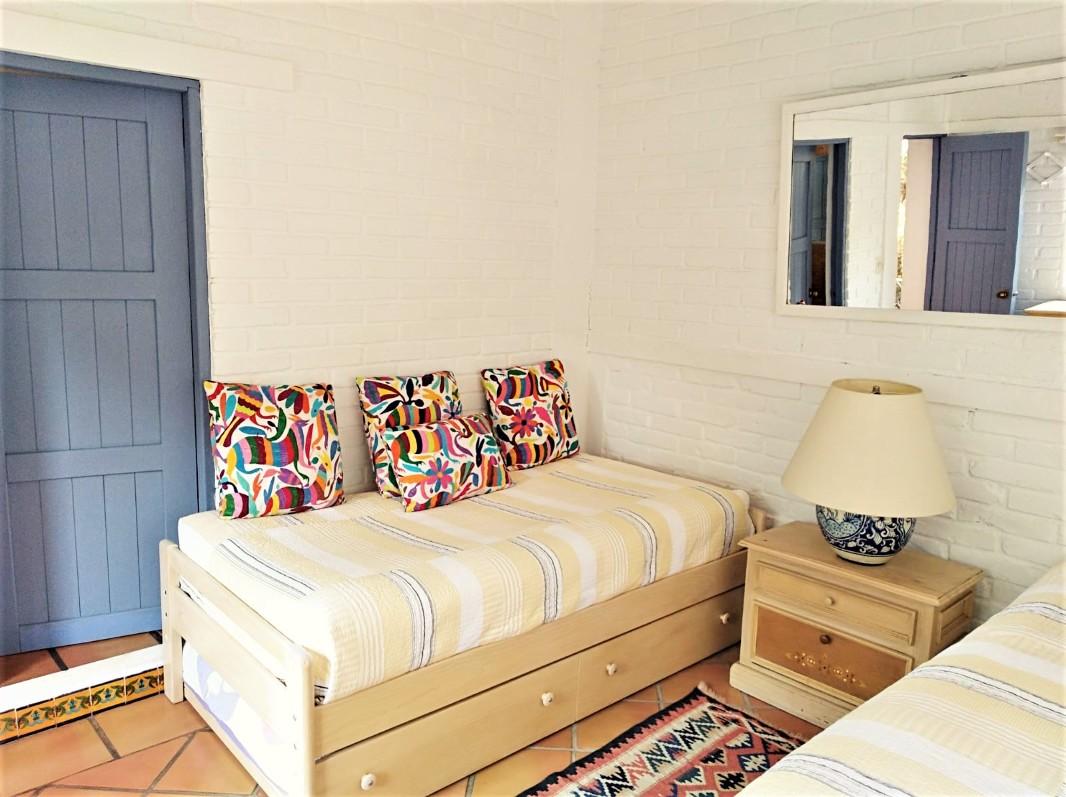 Valle de Bravo, Estado de México, 51200, Mexico, 6 Bedrooms Bedrooms, ,6 BathroomsBathrooms,Residential,For Sale,1721926