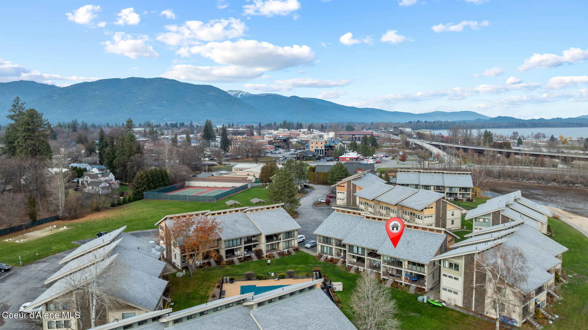 Sandpoint, Idaho, 83864, United States, 2 Bedrooms Bedrooms, ,Residential,For Sale,1999748