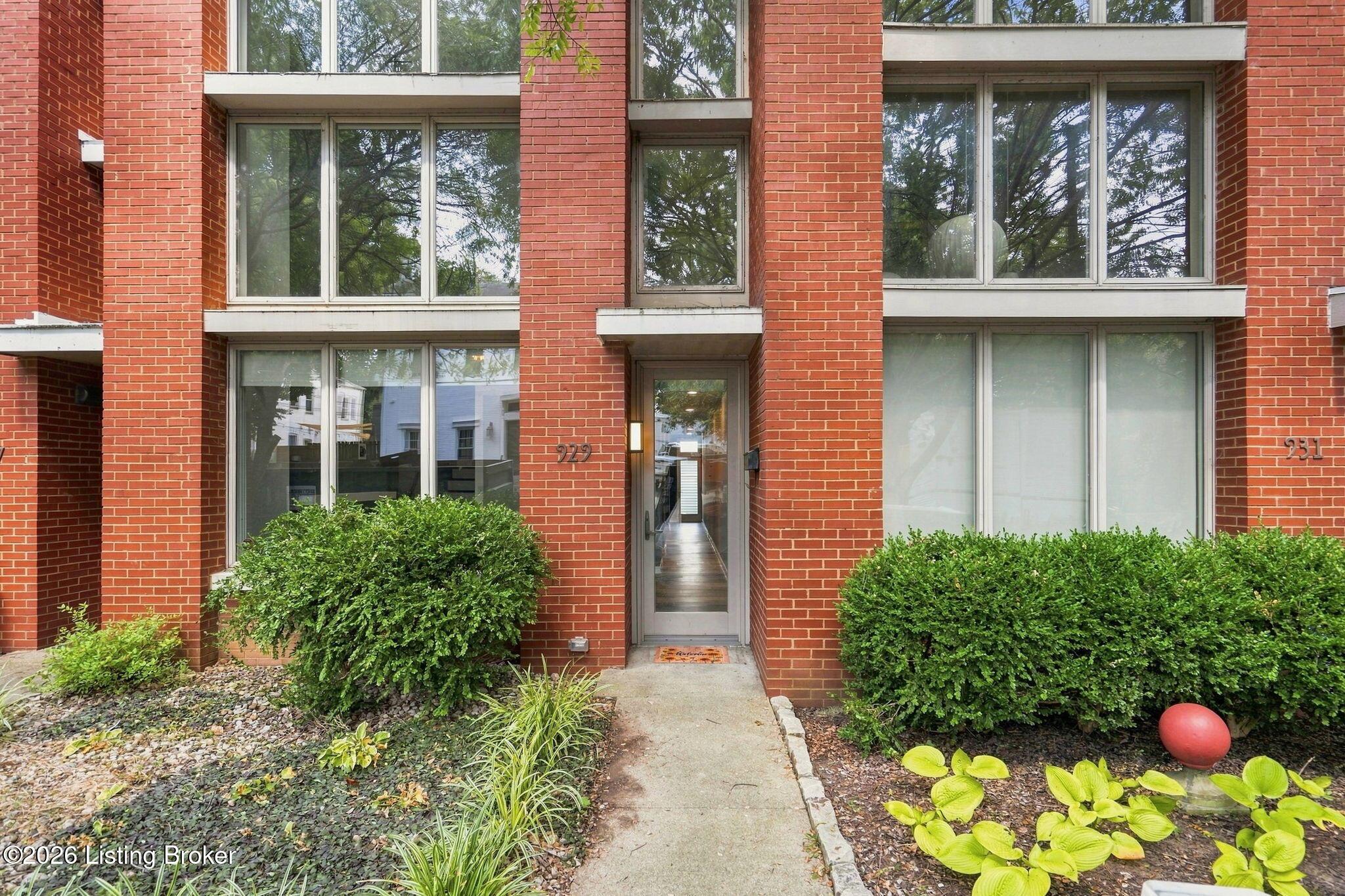 Franklin St, Louisville, KY 40206