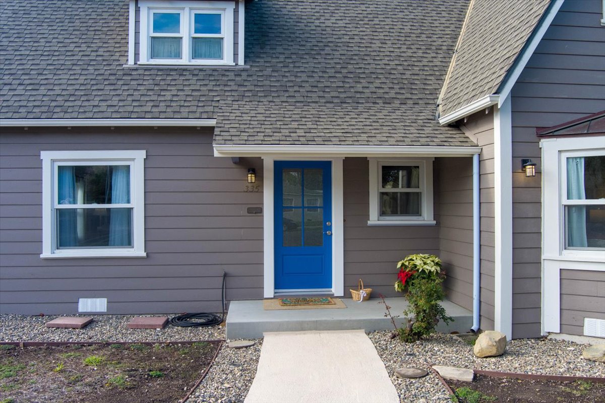 Lompoc, California, 93436, United States, 4 Bedrooms Bedrooms, ,1 BathroomBathrooms,Residential,For Sale,2002013