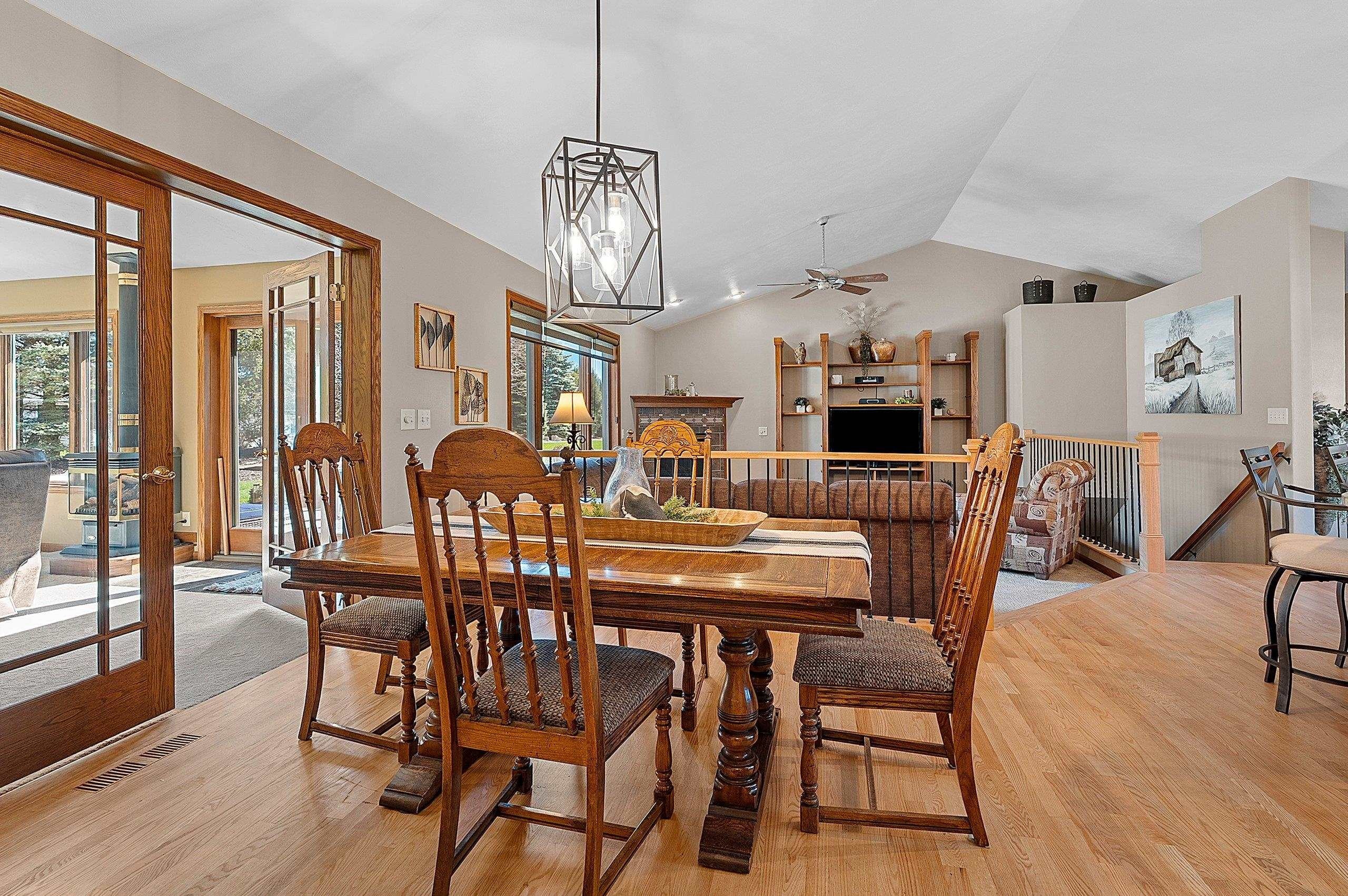 GREEN BAY, Wisconsin, 54313, United States, 4 Bedrooms Bedrooms, ,4 BathroomsBathrooms,Residential,For Sale,2048613