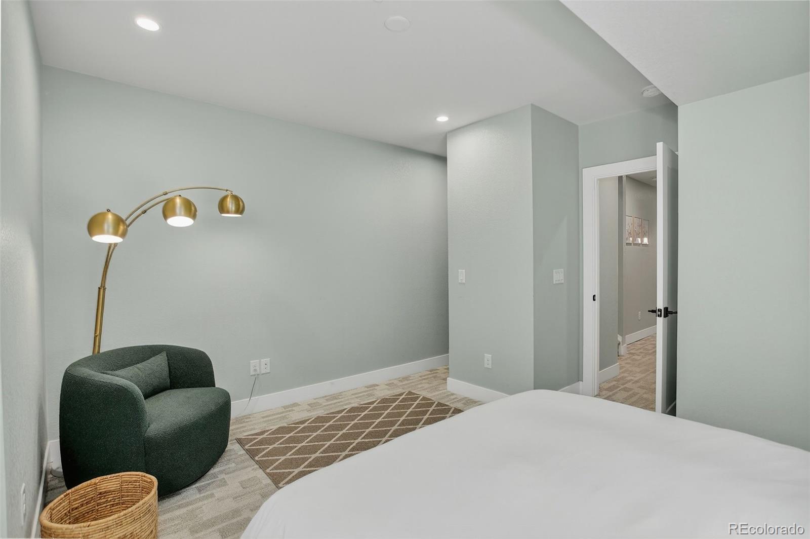 Denver, Colorado, 80204, United States, 3 Bedrooms Bedrooms, ,3 BathroomsBathrooms,Residential,For Sale,1939620