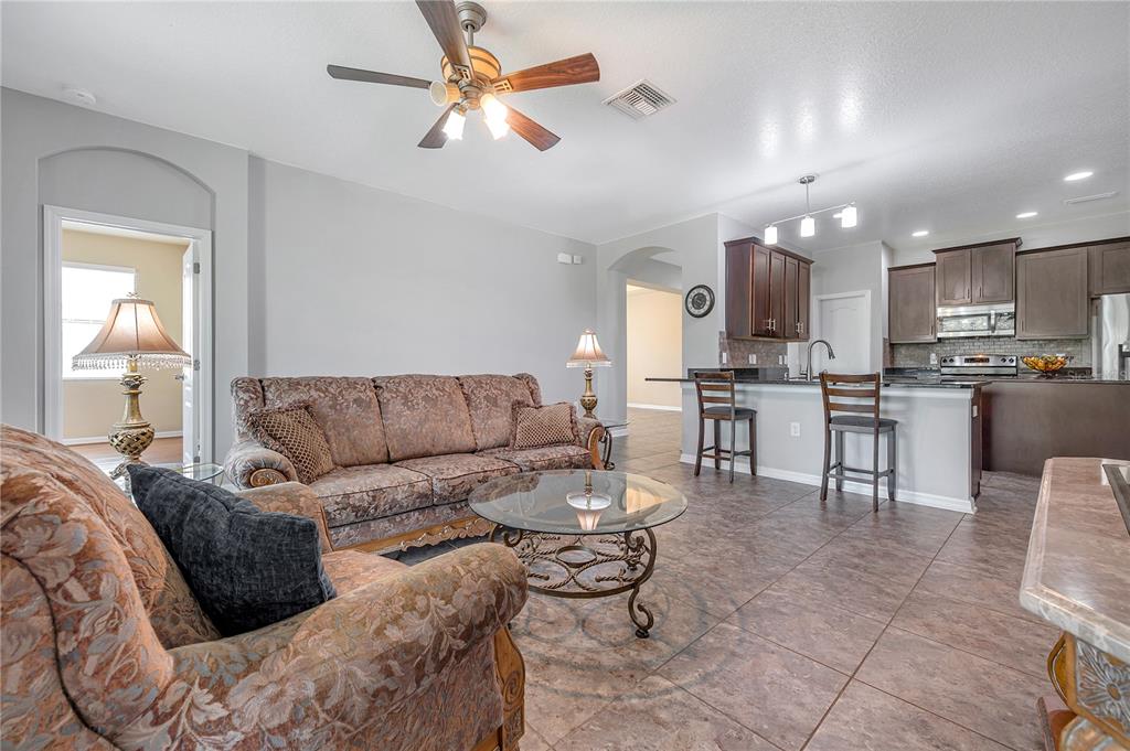 Wesley Chapel, Florida, 33545, United States, 5 Bedrooms Bedrooms, ,3 BathroomsBathrooms,Residential,For Sale,1941692