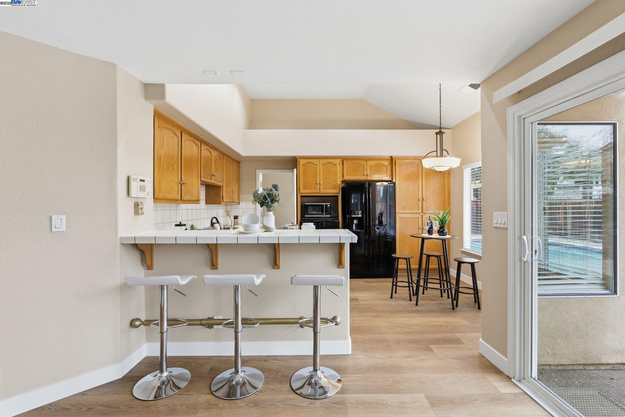 Tracy, California, 95376, United States, 4 Bedrooms Bedrooms, ,3 BathroomsBathrooms,Residential,For Sale,2002934