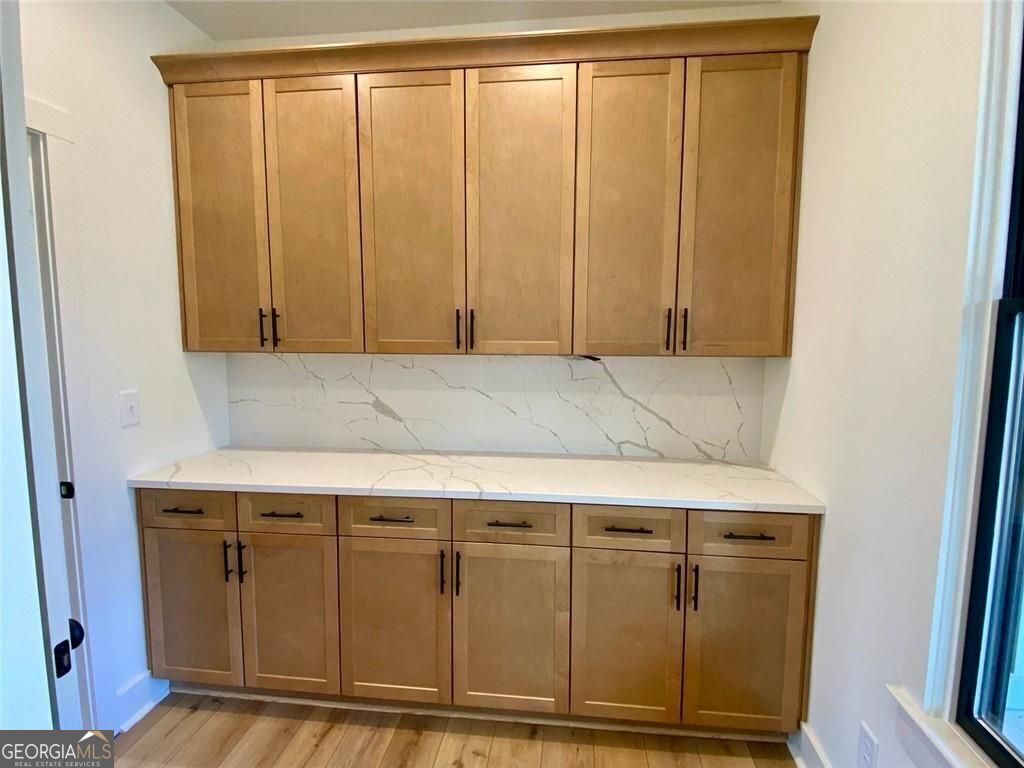 Gainesville, Georgia, 30506, United States, 5 Bedrooms Bedrooms, ,4 BathroomsBathrooms,Residential,For Sale,1909914