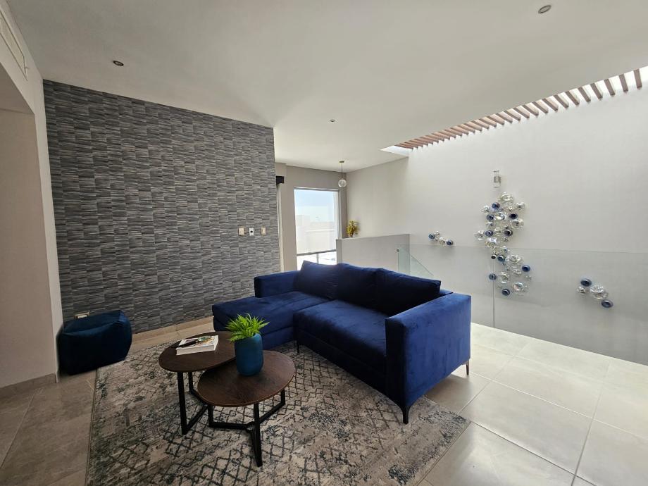 Torreón, Coahuila de Zaragoza, 27023, Mexico, 3 Bedrooms Bedrooms, ,3 BathroomsBathrooms,Residential,For Sale,1994427