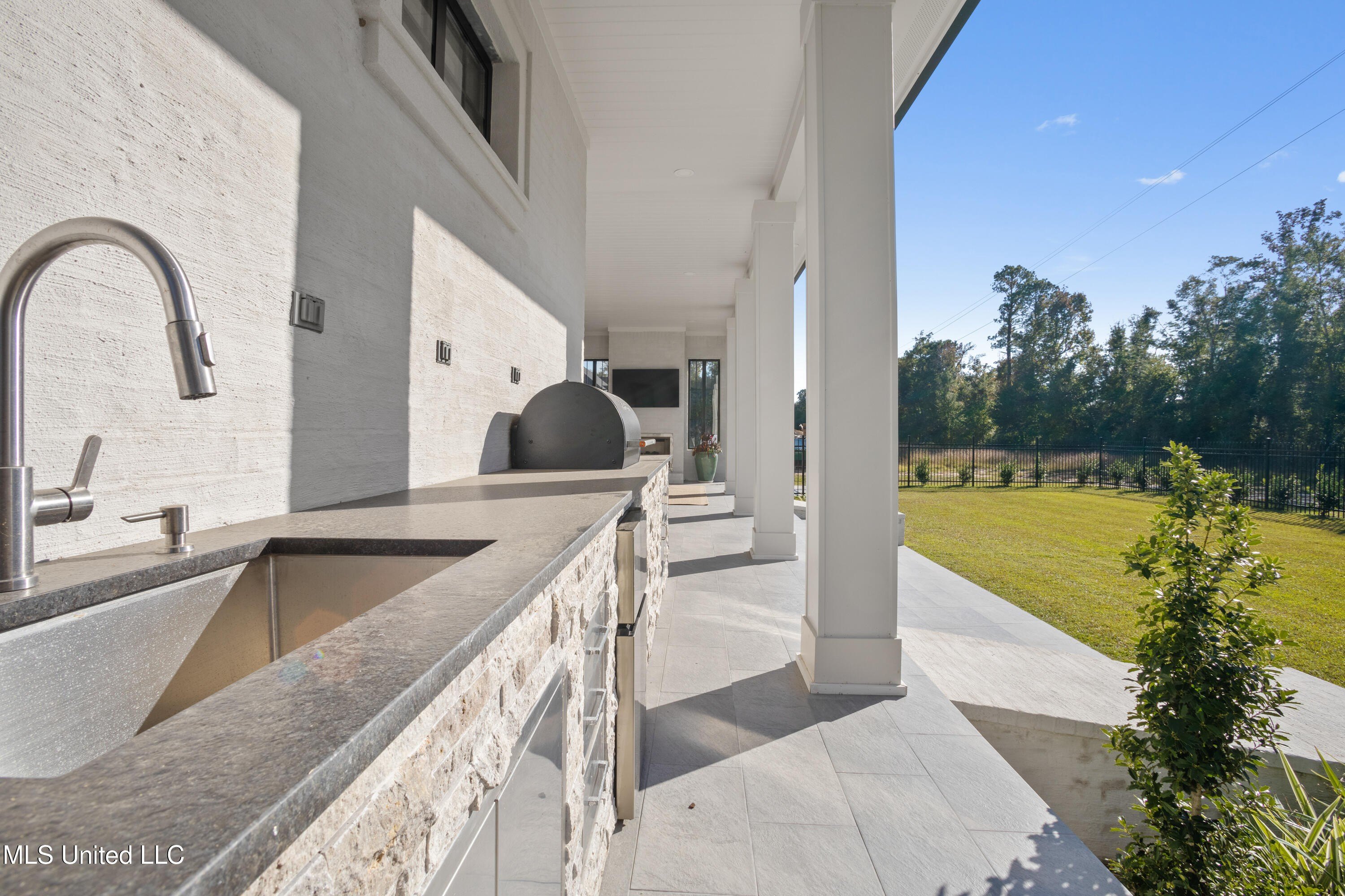 Biloxi, Mississippi, 39532, United States, 4 Bedrooms Bedrooms, ,4 BathroomsBathrooms,Residential,For Sale,1990750