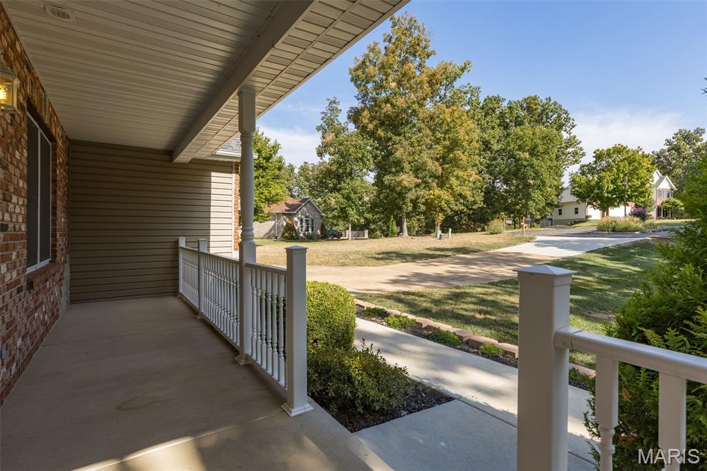 Festus, Missouri, 63028, United States, 4 Bedrooms Bedrooms, ,4 BathroomsBathrooms,Residential,For Sale,1954677