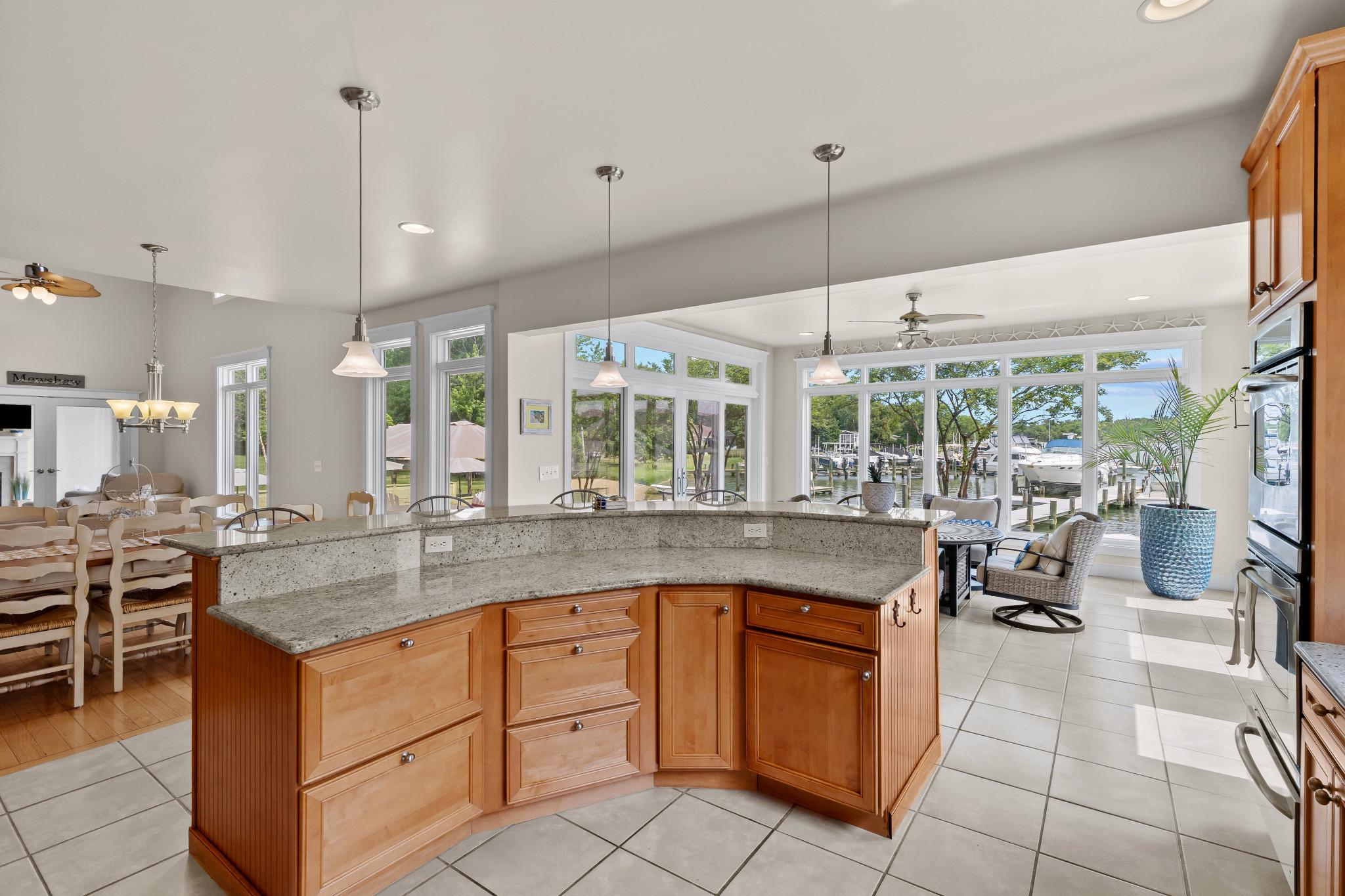  3733 Thomas Point Road, Annapolis, MD, 21403 - 物件實景
