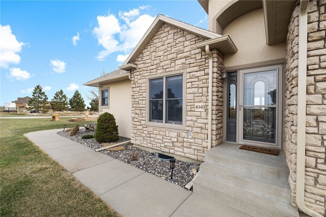 Molt/Rapelje, Montana, 59106, United States, 4 Bedrooms Bedrooms, ,3 BathroomsBathrooms,Residential,For Sale,1789052