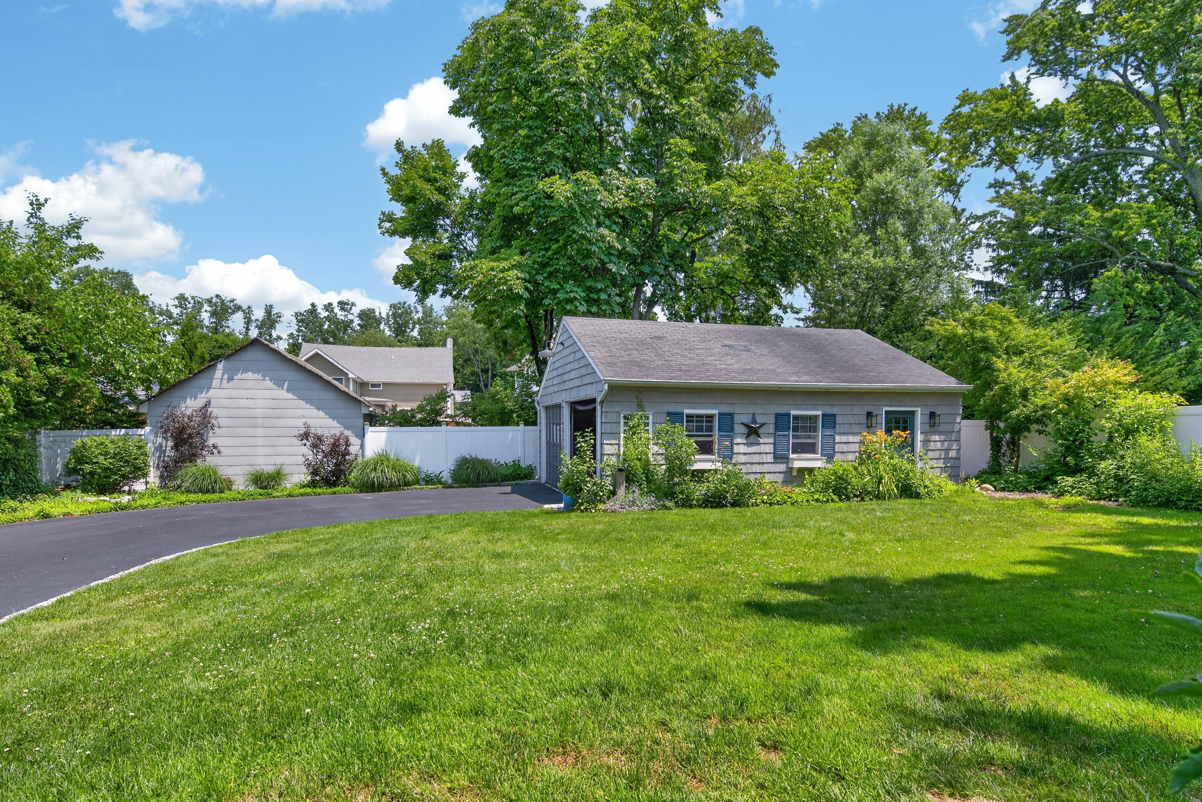  107 Sidney Street, Oyster Bay, NY, 11771 - 物件實景