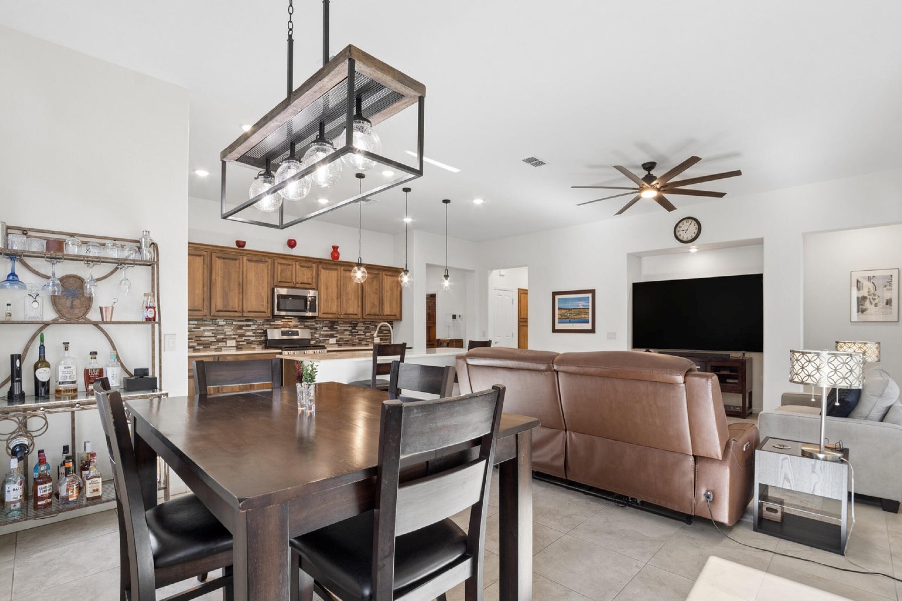  16966 W Sheridan Street¦Goodyear, AZ - 物件實景