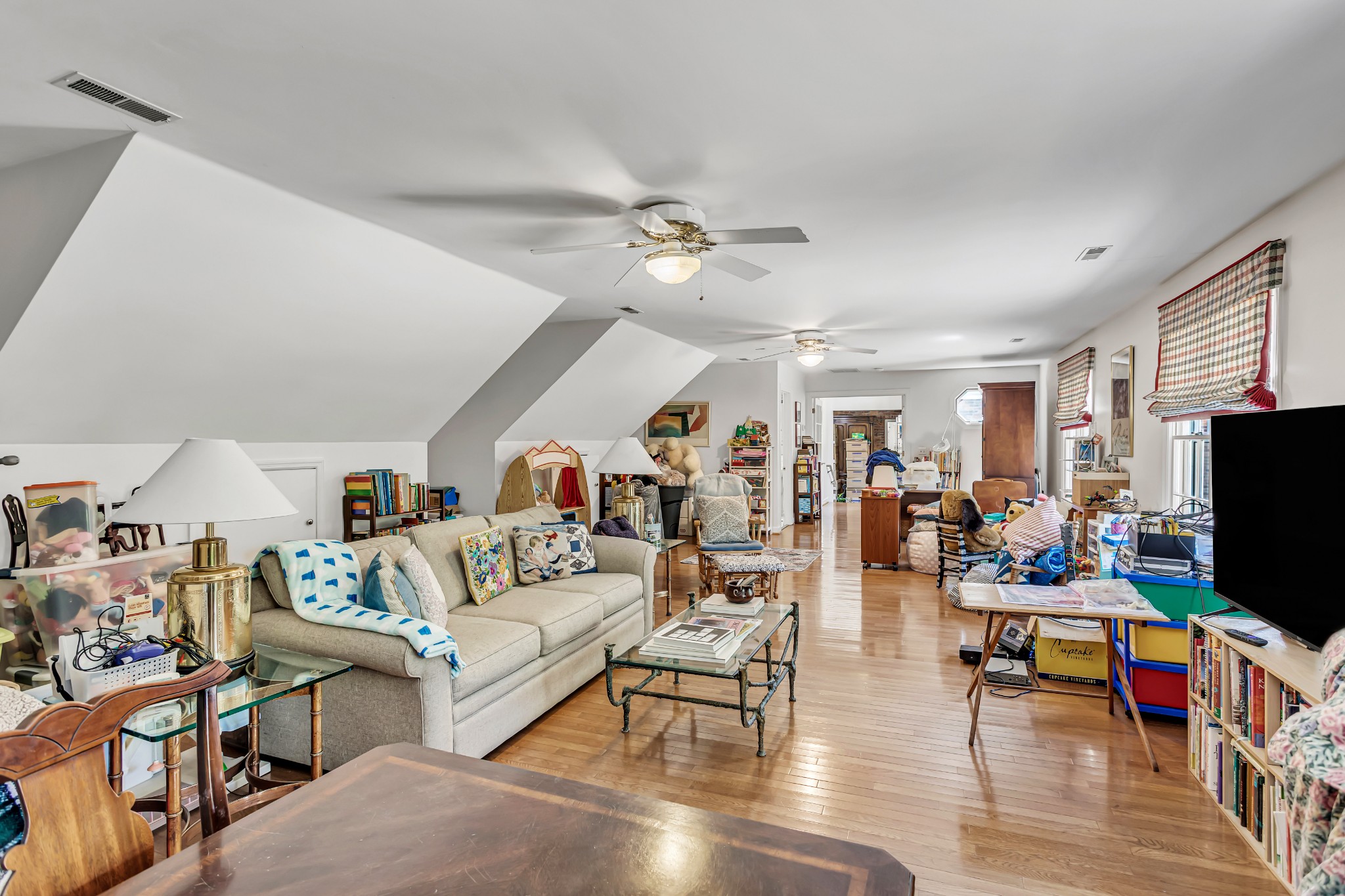  2301 Oxford Rd, Nashville, TN, 37215 - 物件實景